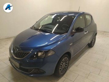 Lancia Ypsilon 1.0 firefly hybrid Gold Plus s&s 70cv 5p.ti