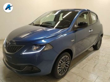 Lancia Ypsilon 1.0 firefly hybrid Platino s&s 70cv